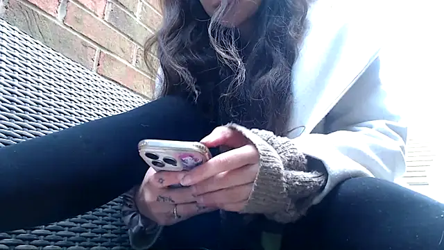 Snapshot of kikixxcam chatting on March 14, 2025, 9:46 am kikixxcam online show from March 14, 2025, 9:46 am