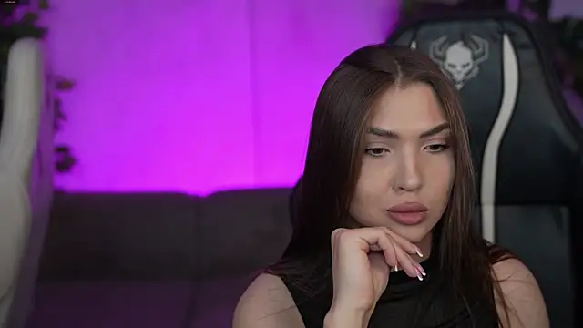 Snapshot of Billie054 chatting on October 10, 2025, 6:47 am Billie054 online show from October 10, 2025, 6:47 am