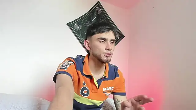 samevansx  online show from May 8, 2026, 5:39 pm