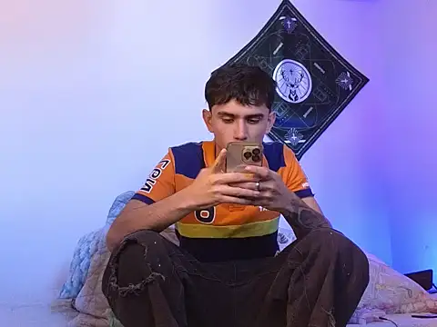 samevansx  online show from January 9, 2026, 7:21 pm