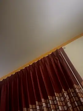 KITTYBOOBOOFUXX online show from February 4, 2026, 10:10 am