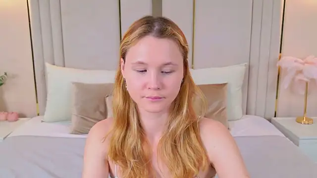 Snapshot of AmeliRoyse chatting on June 24, 2026, 5:22 pm AmeliRoyse online show from June 24, 2026, 5:22 pm