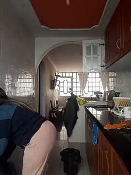 Luna-nevada online show from October 28, 2025, 11:20 am