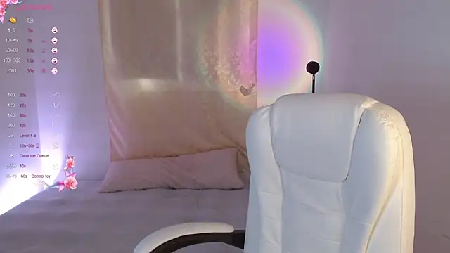 Snapshot of KARINA_FLOWER_ chatting on March 17, 2025, 12:04 pm KARINA FLOWER  online show from March 17, 2025, 12:04 pm