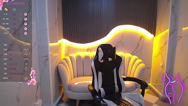  wendy b online show from October 16, 2025, 2:53 am