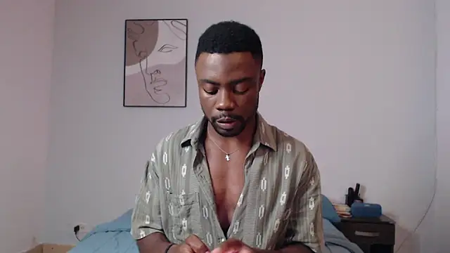 Snapshot of Guydann_ chatting on March 14, 2025, 12:32 am Guydann online show from March 14, 2025, 12:32 am