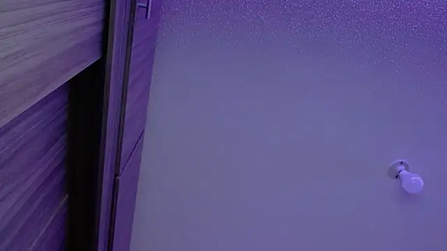 Oliviargf online show from November 2, 2025, 3:33 am