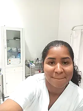 Snapshot of Paula6Colombia chatting on March 8, 2025, 12:44 am Paula6Colombia online show from March 8, 2025, 12:44 am