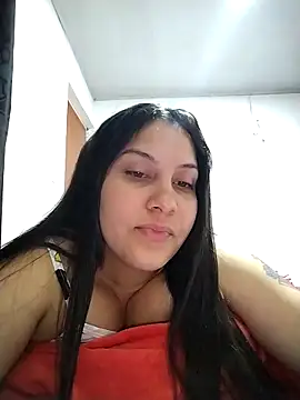 esmeralda jadees online show from March 27, 2026, 1:12 pm