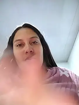 Snapshot of esmeralda_jadees chatting on June 14, 2026, 2:29 pm esmeralda jadees online show from June 14, 2026, 2:29 pm