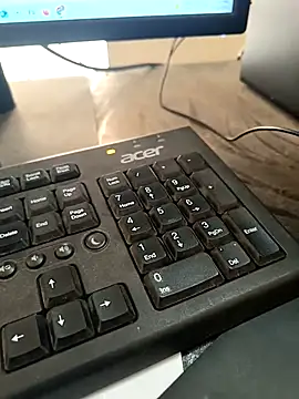 Snapshot of himvilohi08 chatting on October 15, 2025, 8:00 am himvilohi08 online show from October 15, 2025, 8:00 am