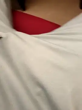 Snapshot of himvilohi08 chatting on November 11, 2025, 8:42 am himvilohi08 online show from November 11, 2025, 8:42 am