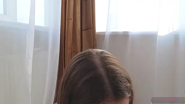 Snapshot of Kira_mindnes chatting on March 20, 2026, 6:14 am Kira mindnes online show from March 20, 2026, 6:14 am