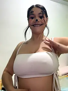 roldanmary online show from October 31, 2025, 2:19 am