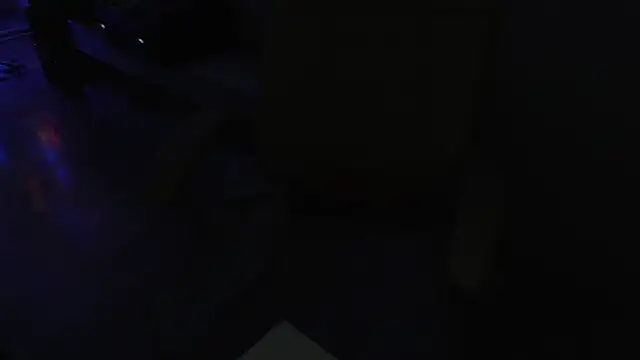 Snapshot of ElssaRush chatting on December 15, 2025, 12:27 am ElssaRush online show from December 15, 2025, 12:27 am