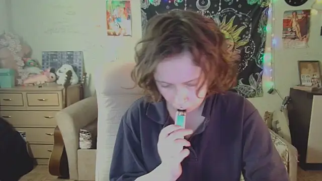 Snapshot of Lil_foxxx chatting on September 29, 2025, 1:50 pm Lil foxxx online show from September 29, 2025, 1:50 pm