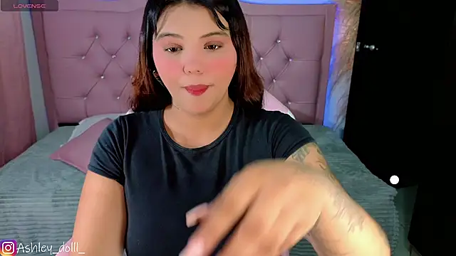 Snapshot of Ashley_dolll chatting on May 24, 2026, 9:04 pm Ashley dolll online show from May 24, 2026, 9:04 pm