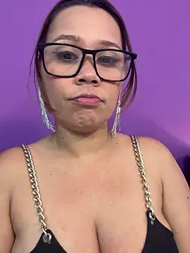 SophiaQueens online show from February 25, 2026, 7:36 pm