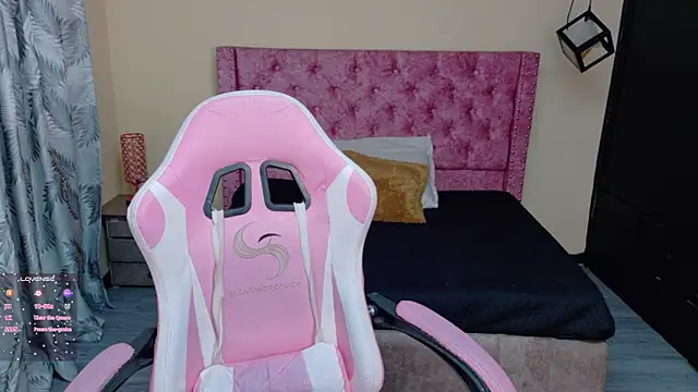 Snapshot of sweet__thang chatting on July 25, 2026, 3:47 am sweet thang online show from July 25, 2026, 3:47 am