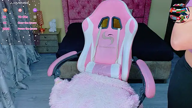 Snapshot of sweet__thang chatting on June 26, 2026, 4:29 am sweet thang online show from June 26, 2026, 4:29 am
