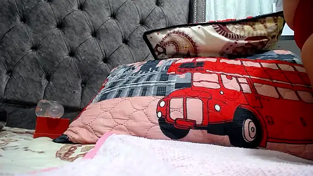 ANA-BULLOCK- online show from November 26, 2025, 12:16 pm