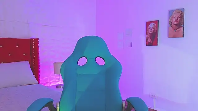 Snapshot of weet_Evans___ chatting on October 21, 2025, 3:39 am weet Evans online show from October 21, 2025, 3:39 am