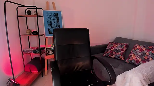 FireTheGun  online show from December 15, 2025, 2:01 pm