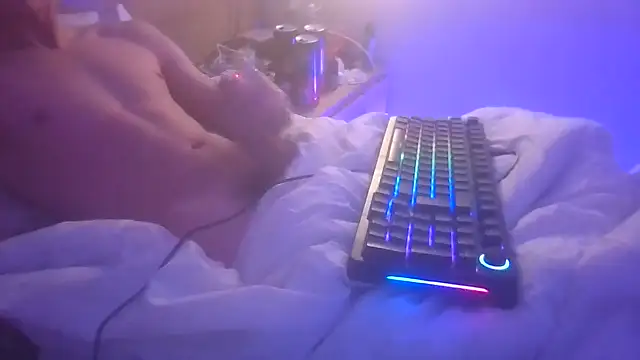 Snapshot of macford1 chatting on December 2, 2025, 1:28 am macford1 online show from December 2, 2025, 1:28 am