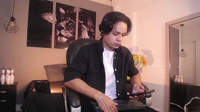 Draco collins online show from November 13, 2025, 5:06 pm