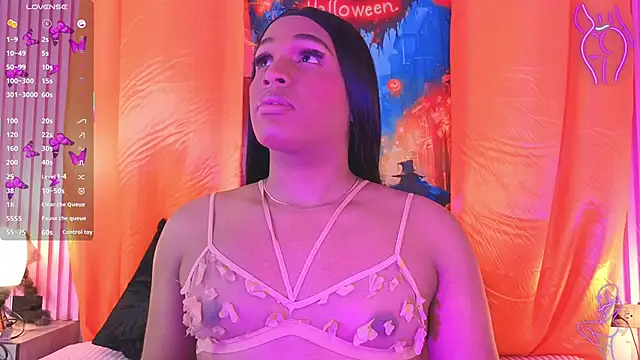 Snapshot of goldilockss15 chatting on October 9, 2025, 3:18 am goldilockss15 online show from October 9, 2025, 3:18 am