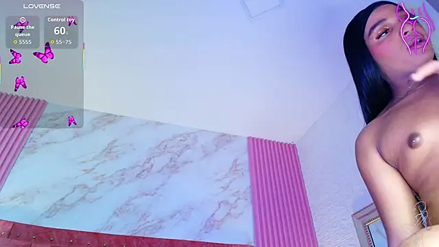 Snapshot of goldilockss15 chatting on November 7, 2025, 3:22 am goldilockss15 online show from November 7, 2025, 3:22 am