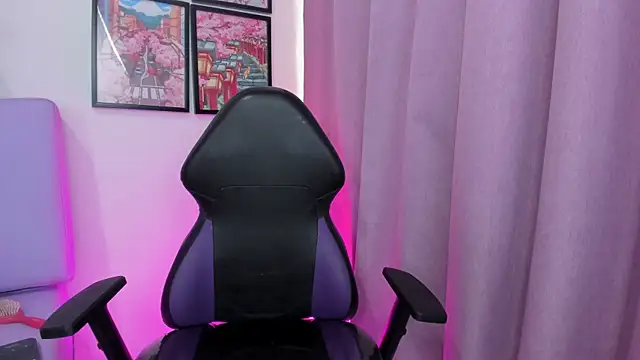 Elissa SexyGirl online show from November 14, 2025, 12:20 pm