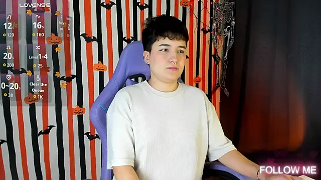 Snapshot of emma_cute7 chatting on October 21, 2025, 5:18 am emma cute7 online show from October 21, 2025, 5:18 am