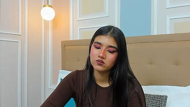 Snapshot of _Ananyaa_lovd chatting on May 8, 2026, 5:17 pm Ananyaa lovd online show from May 8, 2026, 5:17 pm