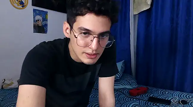 Snapshot of Thiagobb7 chatting on March 17, 2025, 3:14 am Thiagobb7 online show from March 17, 2025, 3:14 am