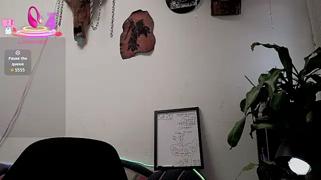 freyaa sorcerees online show from October 21, 2025, 7:02 pm