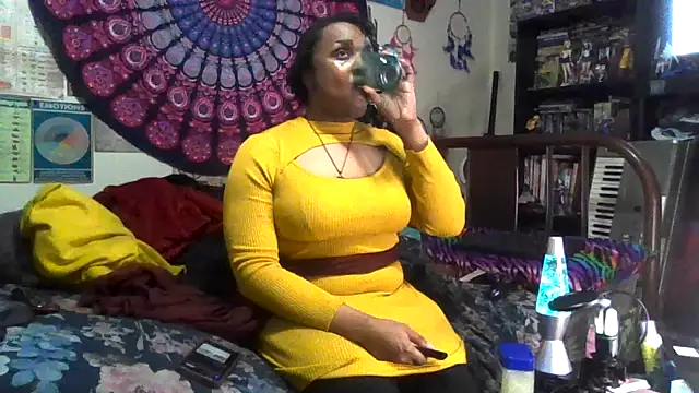 Snapshot of GardeniaFields chatting on November 21, 2025, 4:44 am GardeniaFields online show from November 21, 2025, 4:44 am