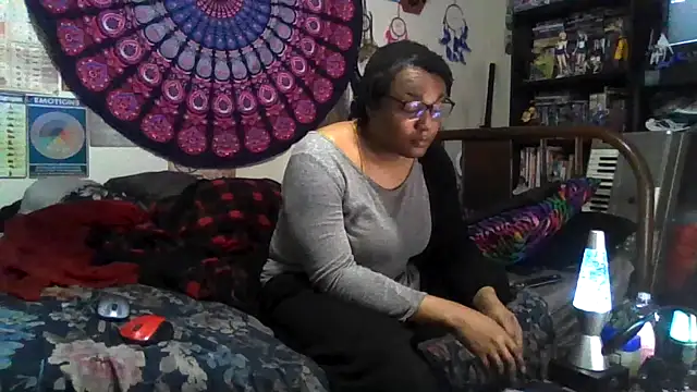 Snapshot of GardeniaFields chatting on November 14, 2025, 5:11 am GardeniaFields online show from November 14, 2025, 5:11 am