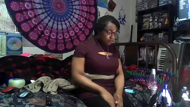 Snapshot of GardeniaFields chatting on November 28, 2025, 5:51 am GardeniaFields online show from November 28, 2025, 5:51 am