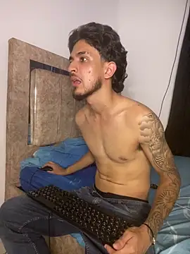 Snapshot of Zayn_kane chatting on June 18, 2026, 9:20 pm Zayn kane online show from June 18, 2026, 9:20 pm