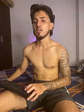 Snapshot of Zayn_kane chatting on June 24, 2026, 10:51 pm Zayn kane online show from June 24, 2026, 10:51 pm