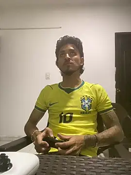 Snapshot of Zayn_kane chatting on July 14, 2026, 12:10 am Zayn kane online show from July 14, 2026, 12:10 am