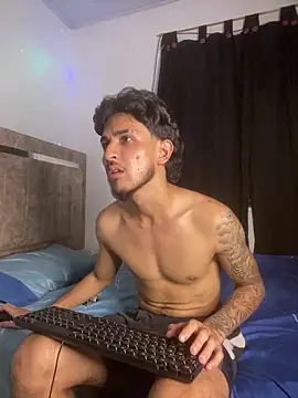 Snapshot of Zayn_kane chatting on June 16, 2026, 1:16 am Zayn kane online show from June 16, 2026, 1:16 am
