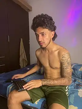 Snapshot of Zayn_kane chatting on July 12, 2026, 4:41 pm Zayn kane online show from July 12, 2026, 4:41 pm