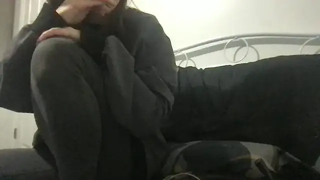 hami513 online show from October 12, 2025, 12:12 am