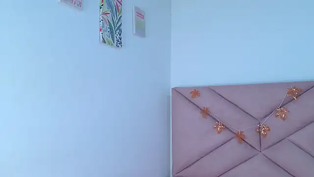 Snapshot of eva_sin18 chatting on December 3, 2025, 11:04 pm eva sin18 online show from December 3, 2025, 11:04 pm