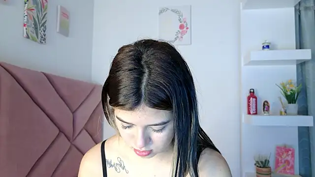 Snapshot of eva_sin18 chatting on October 12, 2025, 12:34 am eva sin18 online show from October 12, 2025, 12:34 am