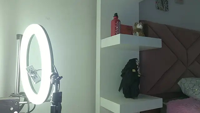 Snapshot of eva_sin18 chatting on July 31, 2026, 8:39 pm eva sin18 online show from July 31, 2026, 8:39 pm