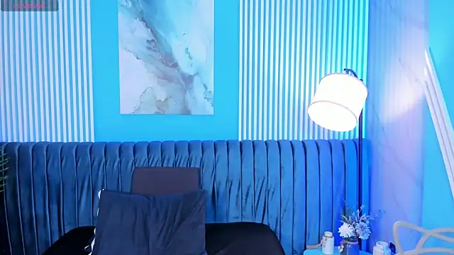 Snapshot of roxy_hell chatting on September 25, 2025, 12:22 pm roxy hell online show from September 25, 2025, 12:22 pm