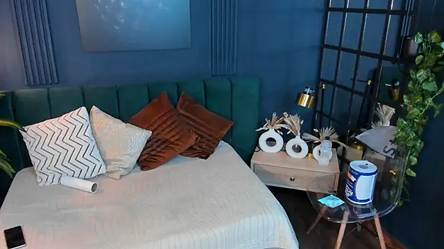 Snapshot of roxy_hell chatting on March 20, 2025, 7:04 pm roxy hell online show from March 20, 2025, 7:04 pm